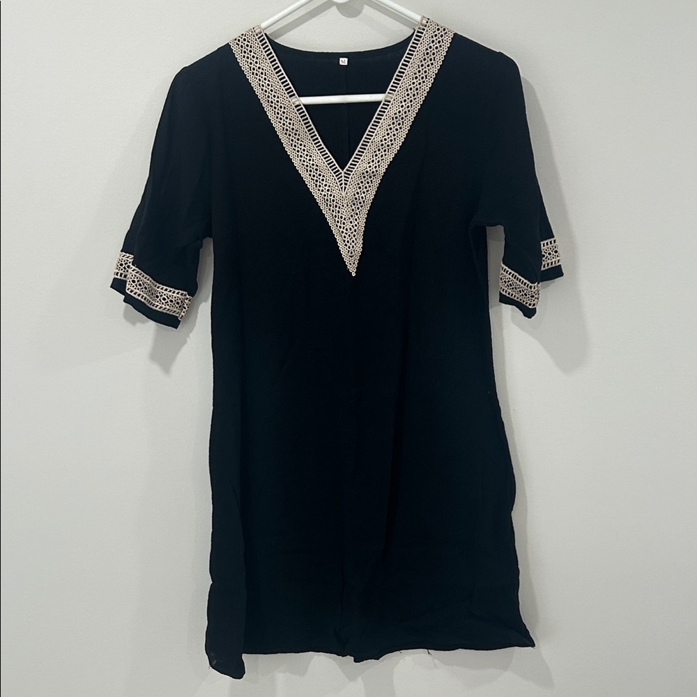 Elegant Black V-Neck Lace Trim Dress